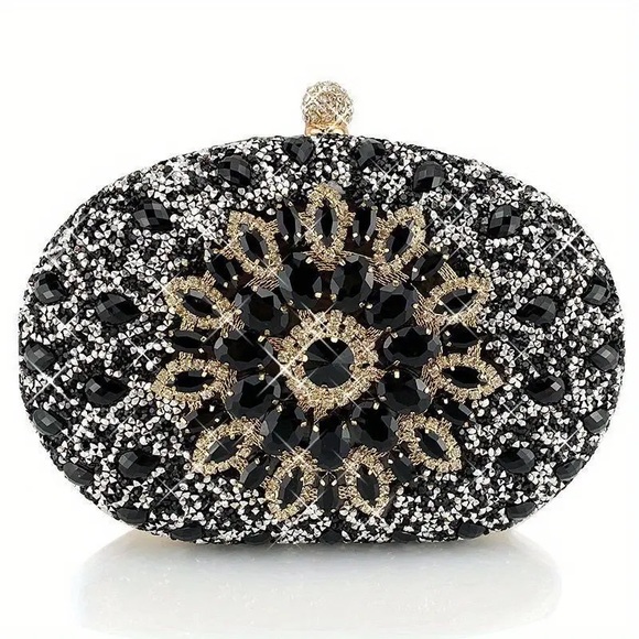NEW Elegant Black‎ and Gold Clutch - Picture 1 of 4